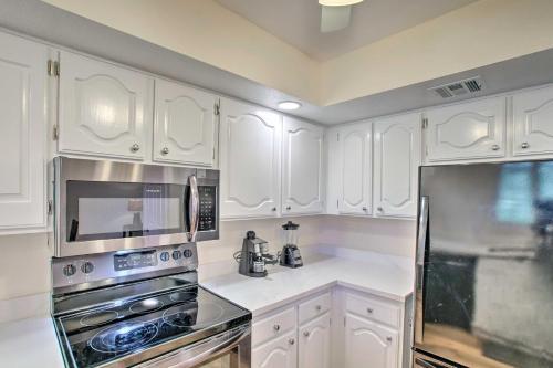 Apartamento Modern Paradise Valley Escape With Pool Access!