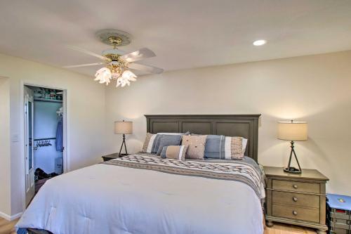 Apartamento Modern Paradise Valley Escape With Pool Access!