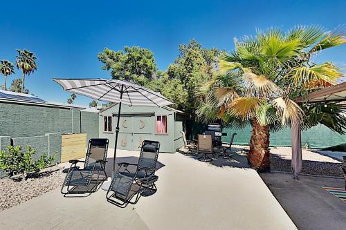 Family Friendly Home With Heated Pool & Waterslide Home
