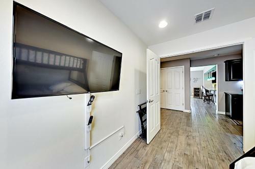 17347 N 20th Home Home