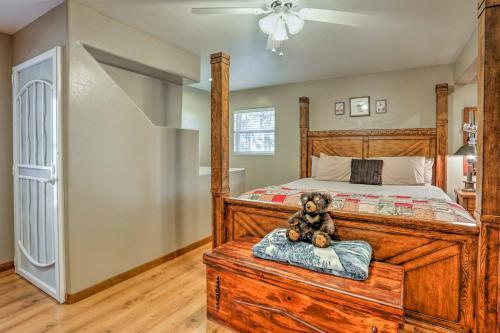 Lakeside Home With Game Room, Yard, Deck And Fireplace!