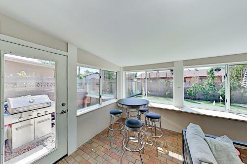 Chic Remodeled Haven With Private Pool & Game Room Home