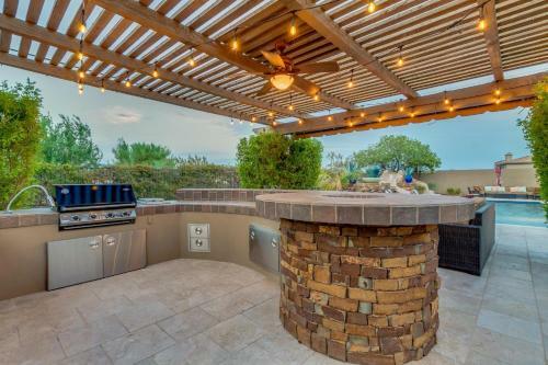 Scottsdale - 8334 E Nightingale Star Dr