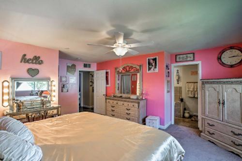 Home With Private Pool 2 Mi To Old Town And Papago Park