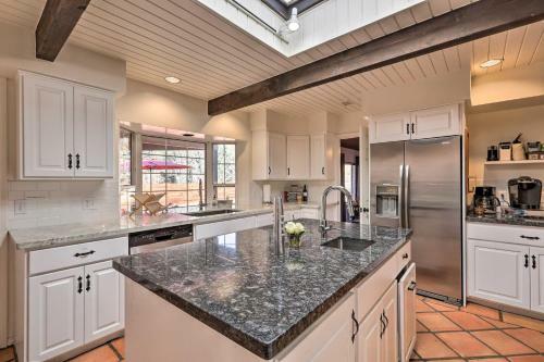 Oasis With Hot Tub, Fire Pit And Optional Chef!
