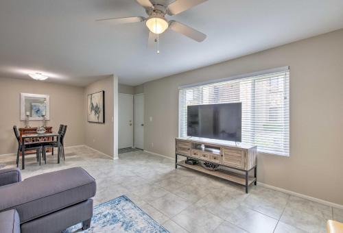 Remodeled Tempe Apt With Shared Pool About 4 Miles To Asu