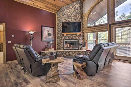 Luxury Show Low Cabin With Furnished Deck