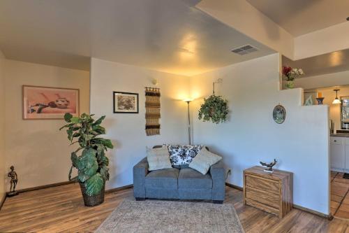 Mtn-view Retreat With Modern Interior And Kitchen!