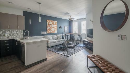 Wanderjaunt - Tempe Luxury Apartments
