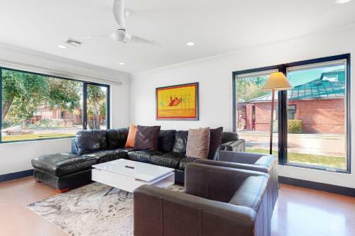 Tempe Time - Main House