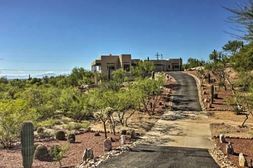 Updated Tucson Home With Panoramic Mtn Views And Pool!