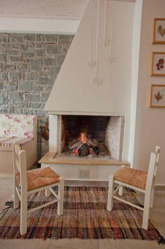 Hostal To Pandoxeio Tis Rinas