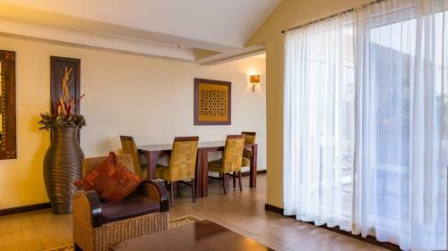 African Regent Hotel
