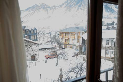 Hostal Mestiatour Guest House