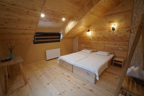 Hostal Ioska's House