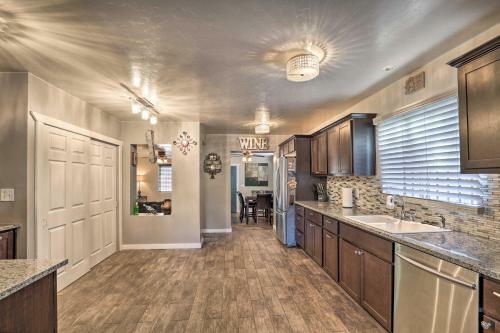 Ranch-style Home With Fire Pit Less Than 1 Mi To U Of A