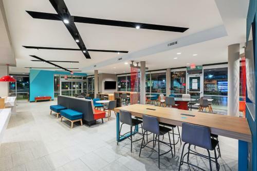 Avid Hotels - Bentonville - Rogers, An Ihg Hotel