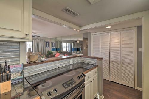 Apartamento Cozy Condo With Balcony And Pool Access On Lake Hamilton!