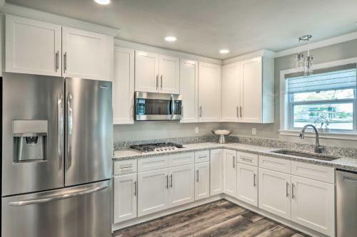 Upscale Lakefront Home With Dock 9mi Tohot Springs Np