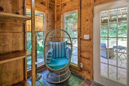 Upscale Hot Springs Escape Less Than 1 Mi To Downtown