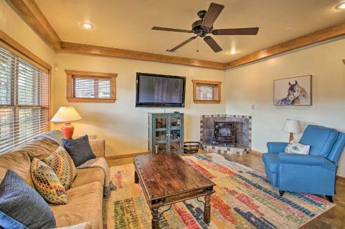 Lake Hamilton Retreat With Hot Tub And Dock!