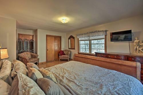 Cozy Home - 2 Mi To Bathhouse Row And Downtown!