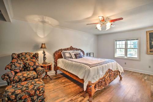 Hot Springs Home With Pool, 0 5 Mi To Oaklawn!