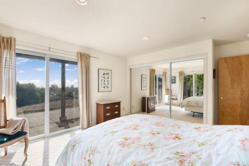 Sunny & Quiet Home Sheltered In Beautiful Aptos! Home