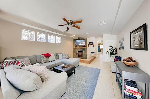317eangl Home