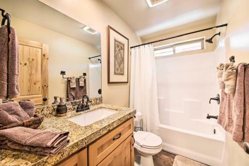Bears Den Luxury Cabin About 8 Mi To Big Bear Lake!