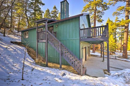 Hillside Hideaway With Hot Tub, 2 Mi To Ski Mtn