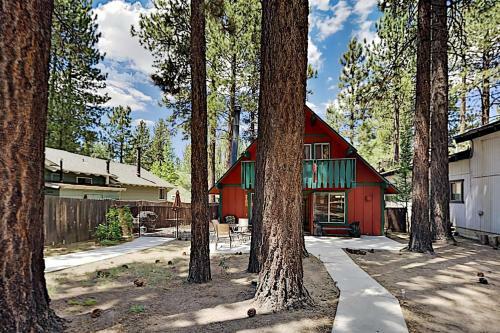 Walk To Resort! Summit Basecamp With Private Hot Tub Home