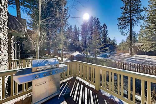 Apartamento All-suite Retreat - 2 Adjacent Units - Hot Tubs Duplex