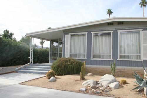 Roadrunner Club 18 Home
