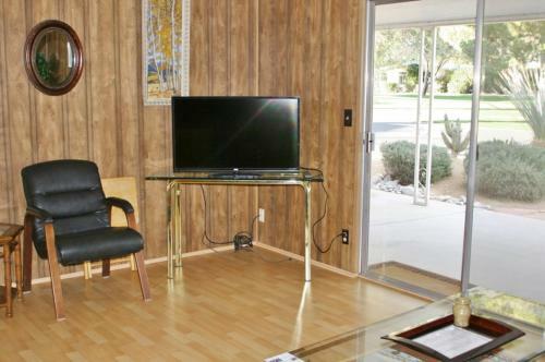 Roadrunner Club 137 Home Home