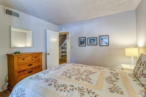 2 Bed 2 Bath Apartment In Carnelian Bay