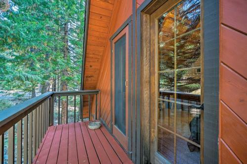 Cabin With Wraparound Deck In Big Trees Village!
