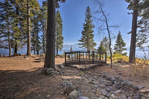 Rustic Tahoe Home With Hot Tub Near Squaw Valley