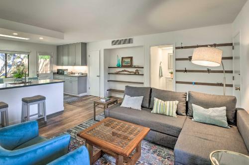 Charming Bungalow With Hill Views, About 1 Mi Dtwn Carmel