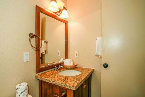 Fawnskin Chalet-1826 By Big Bear Vacations