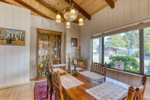 Humboldt Bay Retreat
