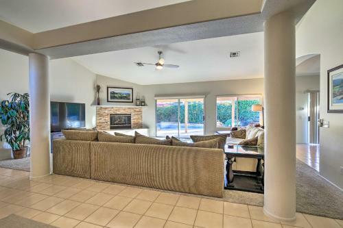 Quiet La Quinta Home With Pool 6 Mi To Polo Grounds!