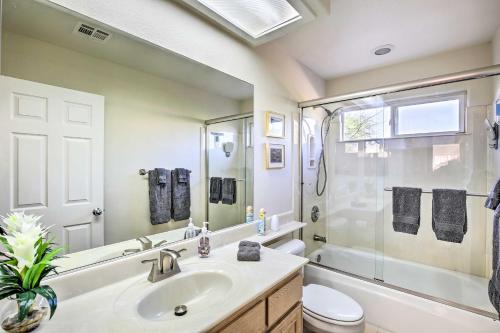 Quiet La Quinta Home With Pool 6 Mi To Polo Grounds!