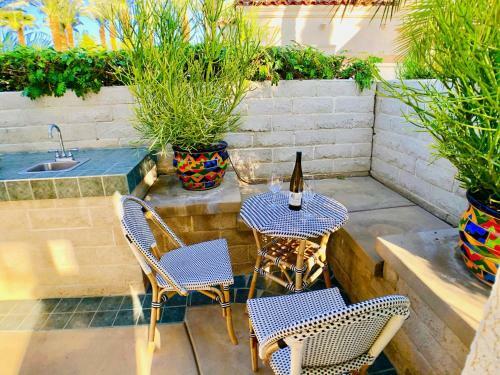Top Rated Desert Escape Private Spa Bbq And More