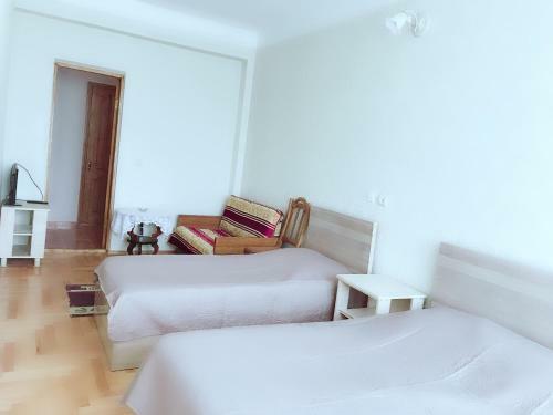 Oto Hotel