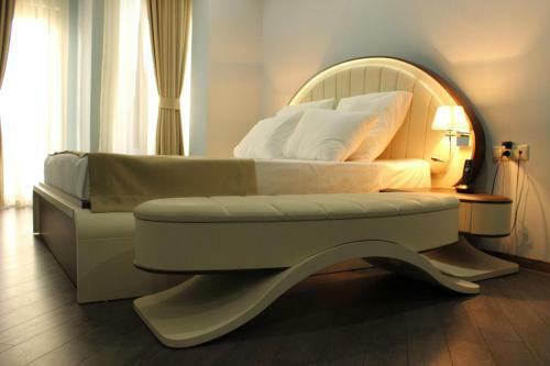 Light Palace Hotel