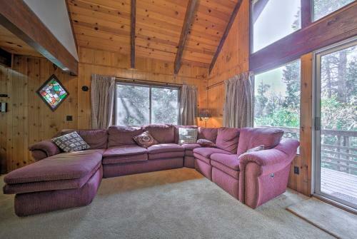Rustic Lake Arrowhead Cabin - 5 Mins To Village!