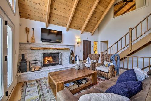 Luxury A-frame Living With Loft An Outdoor Escape!