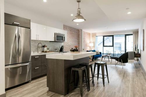 Apartamento Nyc Style Apt W/ Terrace + Stunning Rooftop Views