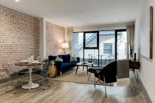 Apartamento Nyc Style Apt W/ Terrace + Stunning Rooftop Views